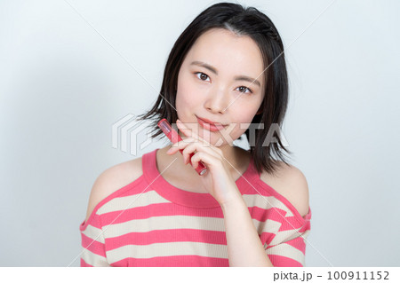 ビューティー 100911152