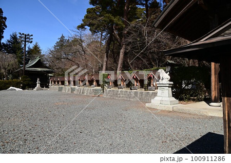 早春の盛岡八幡宮 100911286
