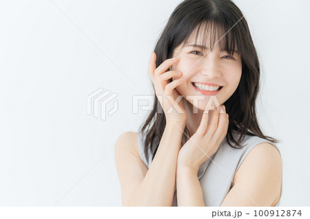 女性 ビューティー 美容 ミドル スキンケア 女性 ビューティー 美容 ミドル スキンケア 100912874