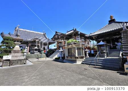 四国八十八箇所第17番札所「井戸寺」(徳島県徳島市国府町) 四国八十八箇所第17番札所「井戸寺」(徳島県徳島市国府町) 100913370