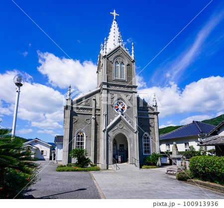﨑津集落に建つカトリック﨑津教会（熊本県天草市） 100913936