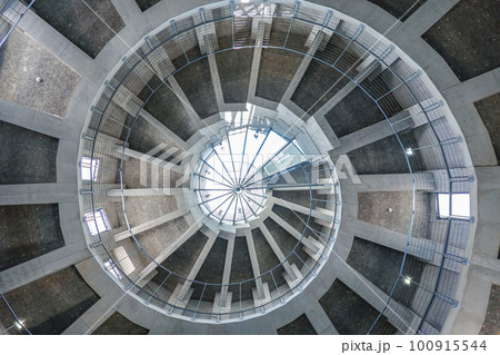 海のピラミッドこと三角港フェリーターミナル（熊本県宇城市） 100915544