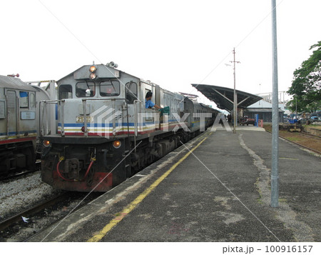 マレー半島　縦断特急 100916157