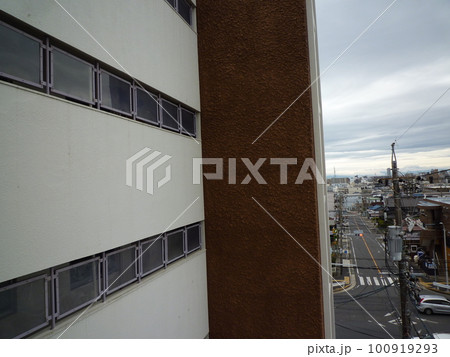 レトロな建物と景色　名古屋市天白区 100919293