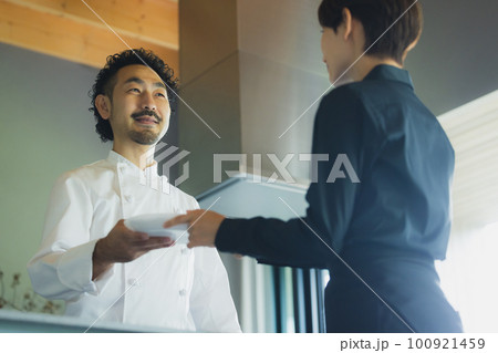 レストラン シェフ レストラン シェフ 100921459