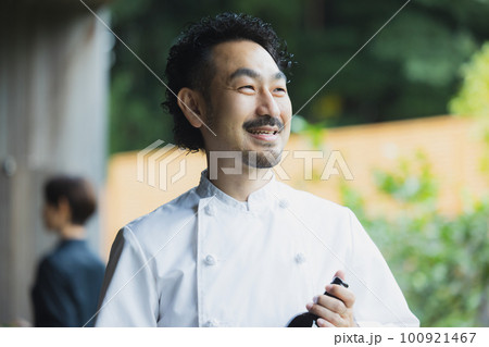 レストラン　シェフ 100921467