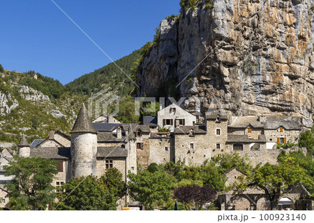 La Malene, Gorges du Tarn, Occitania region, Aveyron department, France La Malene, Gorges du Tarn, Occitania region, Aveyron department, France 100923140