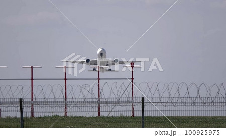 MOSCOW, RUSSIA, May 12, 2022 MOSCOW, RUSSIA, May 12, 2022 100925975