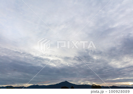 比叡山の空 100928089