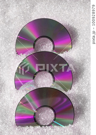 Pink CDs 100928979
