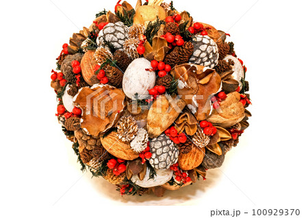 Holiday decoration 100929370