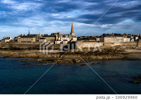 Ancient City Saint-Malo At The Atlantic Coast Of Brittany In France Ancient City Saint-Malo At The Atlantic Coast Of Brittany In France 100929960
