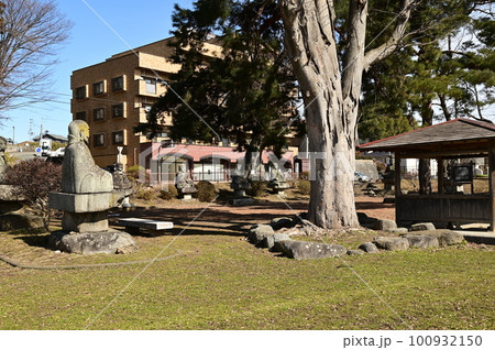 盛岡市の観光 十六羅漢像があるらかん児童公園 盛岡市の観光 十六羅漢像があるらかん児童公園 100932150