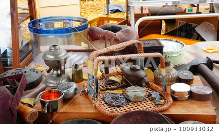 「骨董市（雑貨）」 100933032