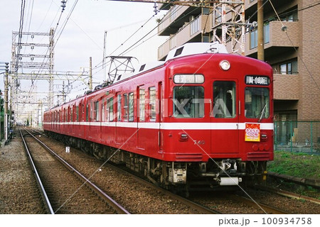 小島新田へ向けて大師線をゆく京浜急行電鉄700形 小島新田へ向けて大師線をゆく京浜急行電鉄700形 100934758