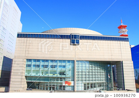 名古屋市、愛知芸術文化センターの風景 名古屋市、愛知芸術文化センターの風景 100936270