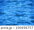 穏やかな水面1 100936757