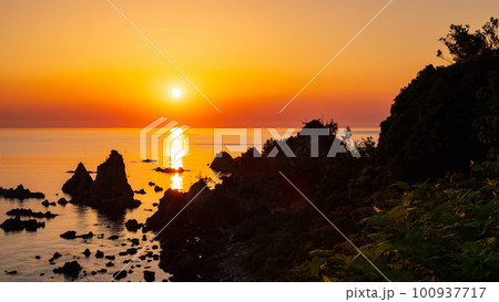 若狭湾の夕暮れ 若狭湾の夕暮れ 100937717