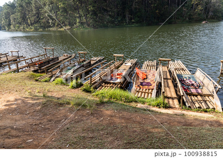 Pang Ung is a tourist attraction in Mae Hong Son, Northern Thailand with scenic alpine lake and pine trees. Rides on bamboo rafts is available. Pang Ung is a tourist attraction in Mae Hong Son, Northern Thailand with scenic alpine lake and pine trees. Rides on bamboo rafts is available. 100938815