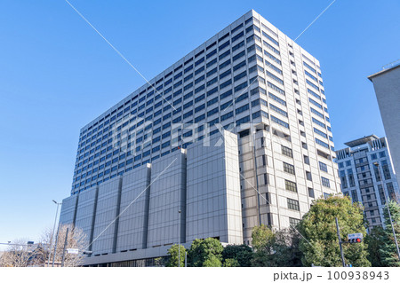 東京都千代田区霞ヶ関 快晴の東京地方裁判所・東京高等裁判所 東京都千代田区霞ヶ関 快晴の東京地方裁判所・東京高等裁判所 100938943
