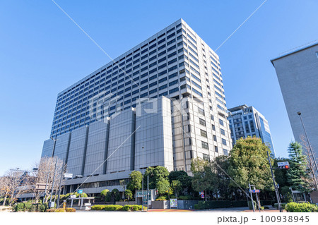 東京都千代田区霞ヶ関 快晴の東京地方裁判所・東京高等裁判所 東京都千代田区霞ヶ関 快晴の東京地方裁判所・東京高等裁判所 100938945