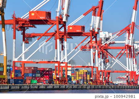 神戸港　埠頭 100942981