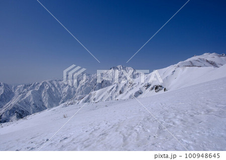 【冬の北アルプス】八方尾根から見た五竜岳と鹿島槍ヶ岳_06 【冬の北アルプス】八方尾根から見た五竜岳と鹿島槍ヶ岳_06 100948645