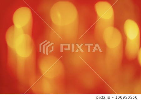 efocused Red and orange holiday bokeh. efocused Red and orange holiday bokeh. 100950550