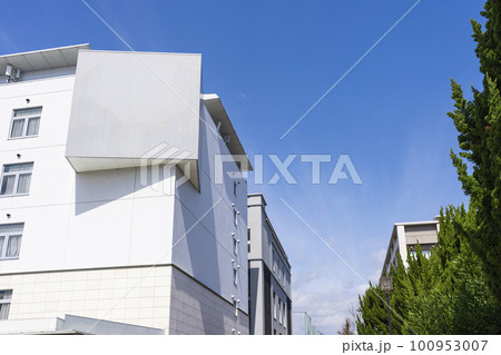 京都大学　吉田キャンパス 100953007