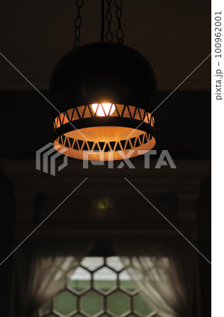 洋館・異人館の照明器具／アンティーク 100962001