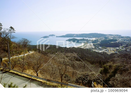 気仙沼大島亀山から見える風景 100969094
