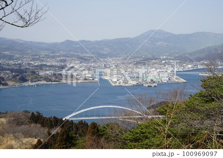 気仙沼大島亀山から見える風景 100969097