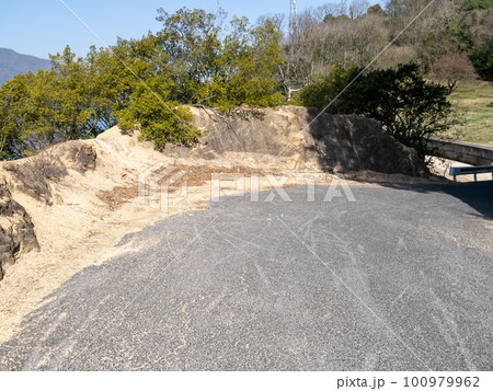 佐木島(広島県三原市鷺浦町)の道路。 100979962