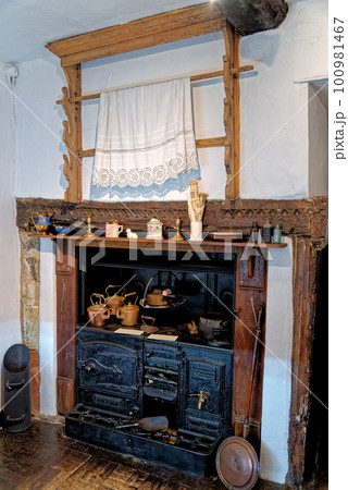 Victorian kitchen at Tudor House Museum Worcester - United Kingdom Victorian kitchen at Tudor House Museum Worcester - United Kingdom 100981467