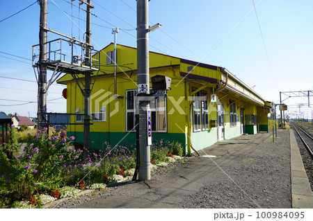 江部乙駅（函館本線・JR北海道） 100984095