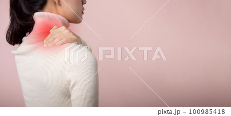 Asian young woman hold her hand on pain neck and injury ache shoulder stress problem muscle. Office syndrome disease, Healthcare world health day concept. Asian young woman hold her hand on pain neck and injury ache shoulder stress problem muscle. Office syndrome disease, Healthcare world health day concept. 100985418
