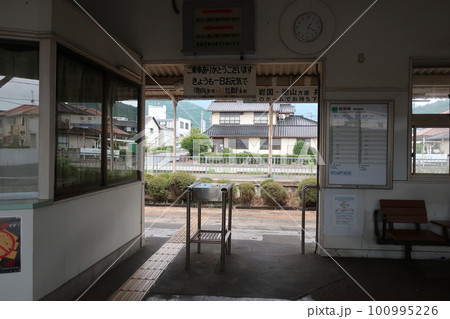 誰もいない駅 誰もいない駅 100995226