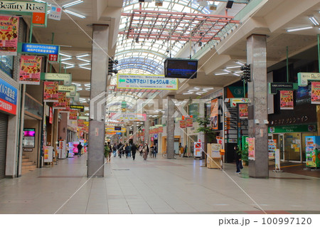 【愛媛県松山市】 大街道 商店街 【愛媛県松山市】 大街道 商店街 100997120