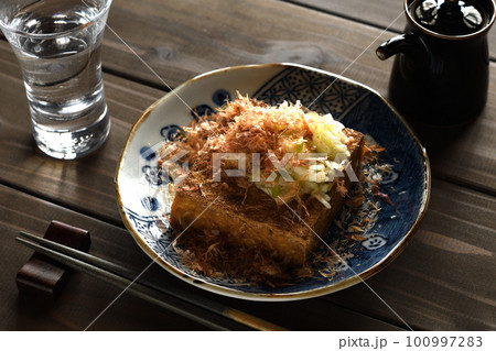 焼き厚揚げ 焼き厚揚げ 100997283