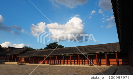 韓国 ソウル 昌徳宮 仁政殿 韓国 ソウル 昌徳宮 仁政殿 100997975