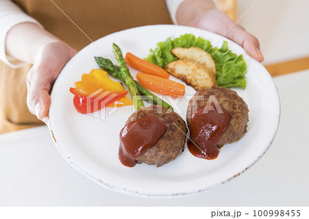 ハンバーグ ハンバーグ 100998455