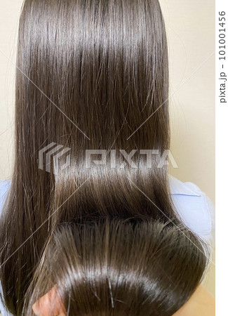 ツヤ髪、ロングヘア 101001456