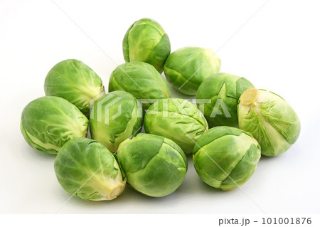 新鮮な緑色の芽キャベツ 新鮮な緑色の芽キャベツ 101001876