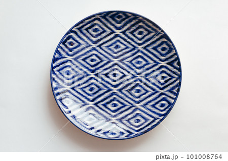 Hand painted blue ceramic dish with ornament in Central Asian style 101008764