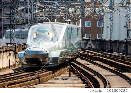 360kmの壁を越えるため走るALFA-X 101009226