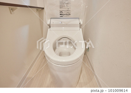トイレ　トイレット　WC　便所　便座 101009614