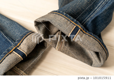 LEVI'S501XX　VINTAGE　赤耳　セルビッジデニム　チェーンステッチ 101015911