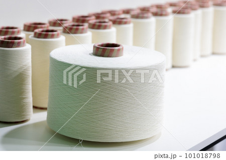 thread spools used in fabric and textile industry 101018798