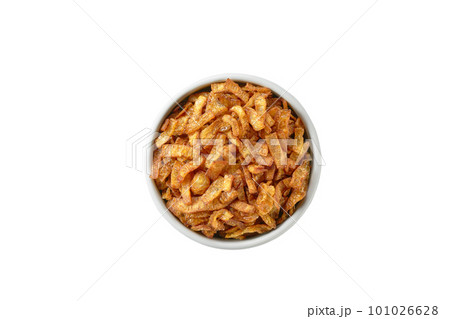 Crispy fried shallots on white bowl,isolated on white background, top view. clipping path. 101026628