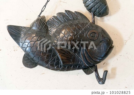 鯛を模擬した自在鉤 101028825